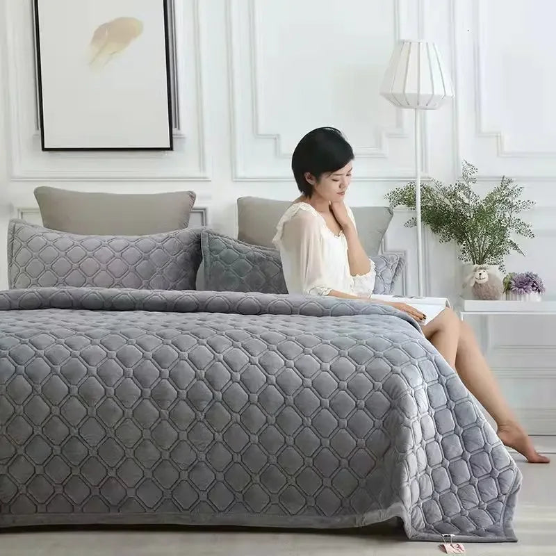Cubrelecho Jacquard de Lujo Antideslizante™