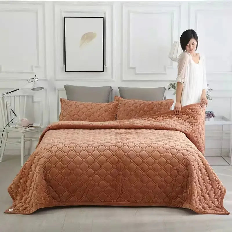 Cubrelecho Jacquard de Lujo Antideslizante™